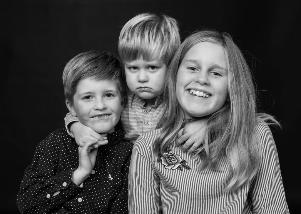 Barnfotografering i Göteborg med tre syskon